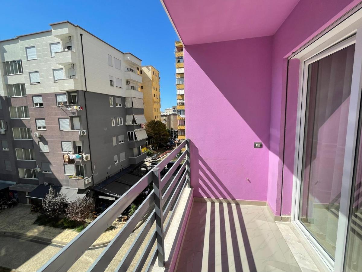 Modern & Cozy Apartment Тирана Экстерьер фото